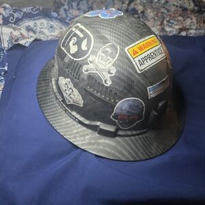 Klein Tools Carbon Fiber Hard Hat Full Brim Vented Matte Black Size 6.5-8